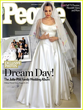 Angelina Jolie & Brad Pitt's Wedding Photos - See Her Dress!