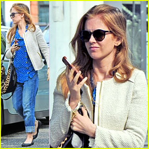 Isla Fisher Is Feeling Blue During Latest London Sighting