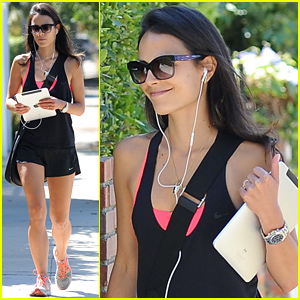 Jordana Brewster Steps Out As Fans Wonder if 'Dallas' Will Be Renewed for Fourth Season
