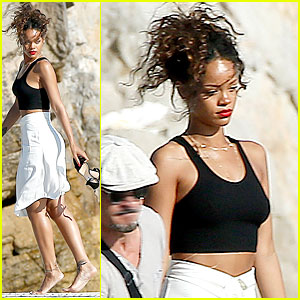 Rihanna & Jay Z Will Star in 'Thursday Night Football' Opening