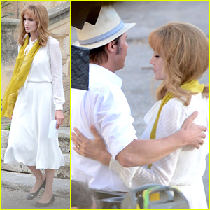 Angelina Jolie Goes Blonde, Embraces Brad Pitt for 'By the Sea'