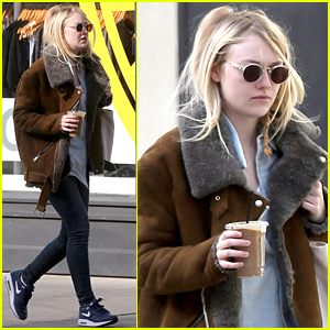 Dakota Fanning Doesn't Seem to Mind the Chilly Weather!