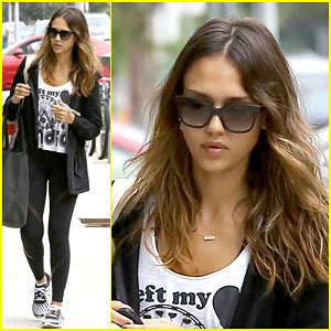 Jessica Alba Says That Monuments Matter When It Comes to Obesity