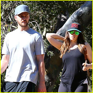 Justin Timberlake & Jessica Biel Get Sporty for Their Hike