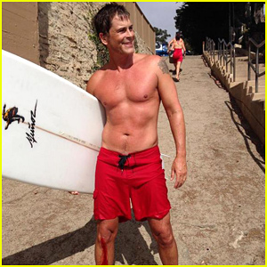 Rob Lowe Injures Himself While Surfing, Posts a Shirtless Selfie to Tell Fans He's Okay!
