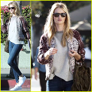 Rosie Huntington-Whiteley Looks For New Furniture to Adorn Her Home