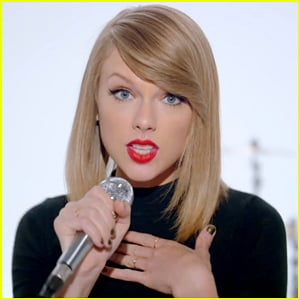 Taylor Swift's 'Shake It Off' Soars Back to Number 1 on the Billboard Hot 100!