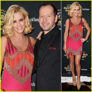 Donnie Wahlberg is Always on the Phone with Jenny McCarthy