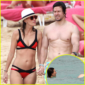 Mark Wahlberg Flashes Butt to Wife Rhea Durham in the Ocean!