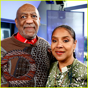 Phylicia Rashad Defends Bill Cosby: 'Forget These Women'