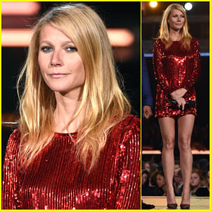 Gwyneth Paltrow Introduces Her BFF Beyonce at Grammys 2015!