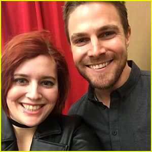 Stephen Amell Proves He's Basically a Real-Life Superhero