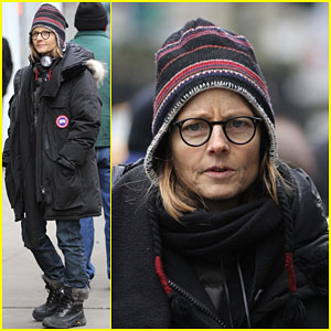 Jodie Foster Gets Serious on First Day of 'Money Monster' Filming in NYC