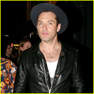 Jude Law Steps Out for First Time After Fifth Child's Birth!