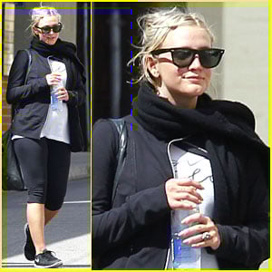 Pregnant Ashlee Simpson Works Out For Her Third Day in a Row