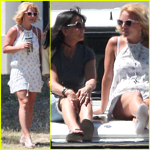 Britney Spears Uses Car As Amazing Seats For Jayden James' Soccer Game