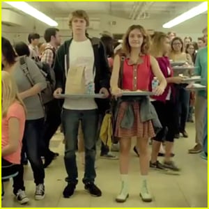 Thomas Mann Makes a Movie For Olivia Cooke in 'Me & Earl & The Dying Girl' Trailer - Watch Now!