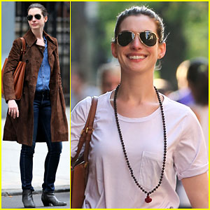 Anne Hathaway Shows Off Her Big Smile in NYC