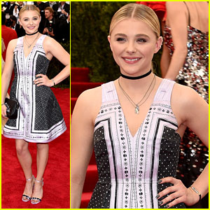 Chloe Moretz is Black, White & Gorgeous All Over at the Met Gala 2015