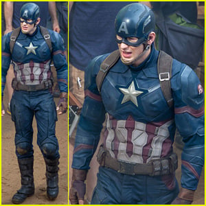Chris Evans Suits Up for 'Captain America: Civil War'!