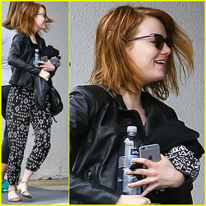 Emma Stone Gets Major Praise from Vogue's Anna Wintour!