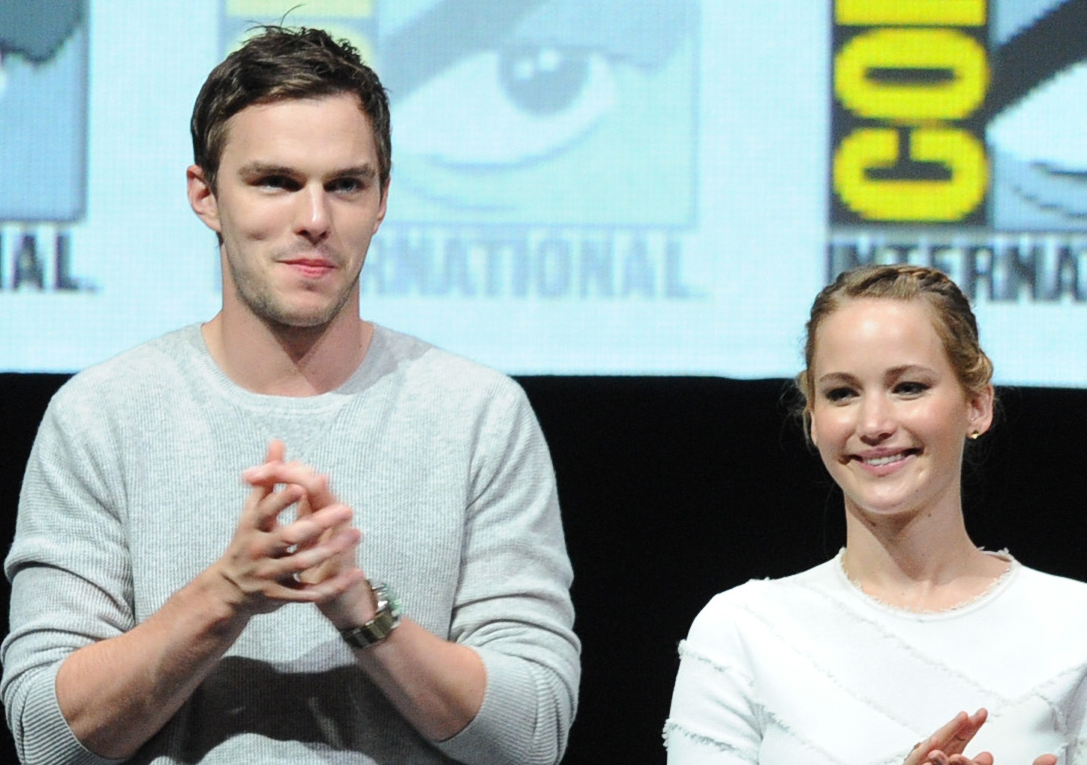 Jennifer Lawrence & Ex Nicholas Hoult Reunite For ‘XMen Apocalypse