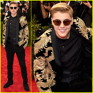 Justin Bieber Is the Golden Boy at Met Gala 2015