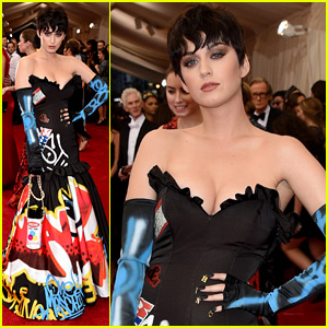 Katy Perry Shows Off Black Pixie Wig at Met Gala 2015