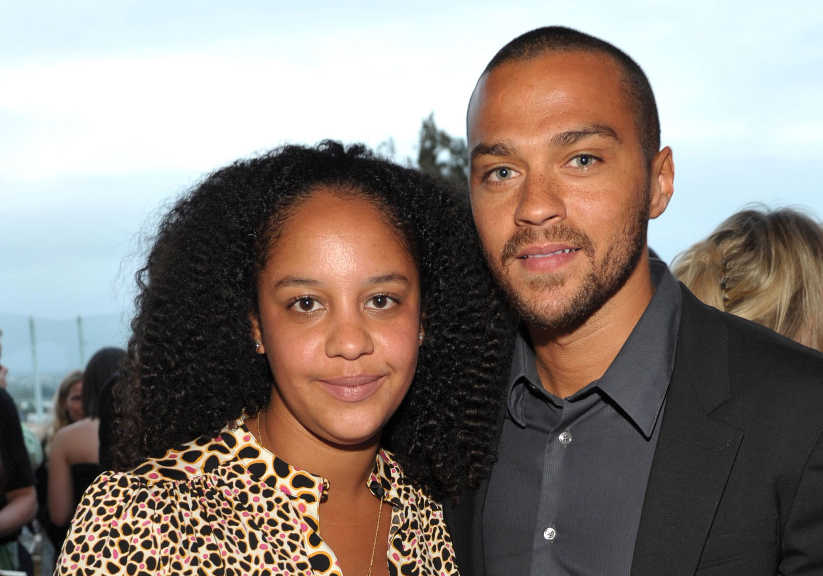 Jesse Williams & Wife Aryn DrakeLee Are Expecting Second Child! Aryn(02)