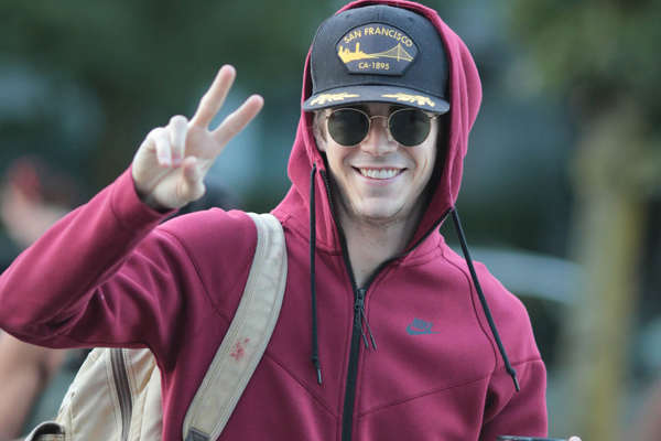 Grant Gustin Really Wants The Mirror Master To Come To ‘The Flash’