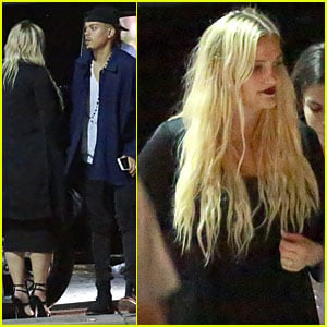 Ashlee Simpson Steps Out For The First Time Post-Baby