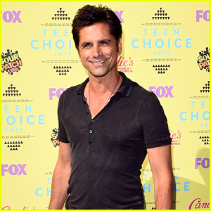 John Stamos Jokes That Josh Peck Will Play Uncle Jesse in the 'Full House' Lifetime Movie!