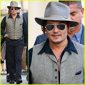 Johnny Depp & His Band Face Scorching Temperatures for 'Jimmy Kimmel Live!' Performance