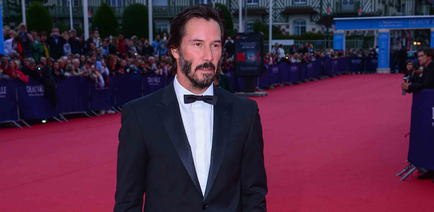 Keanu Reeves Suits Up For ‘Everest’ Premiere