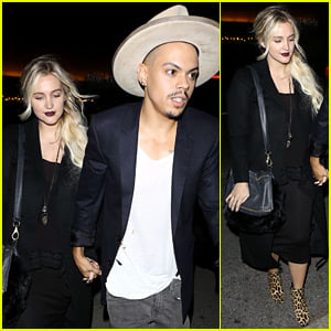 Ashlee Simpson Looks Amazing 2 Months After Giving Birth!