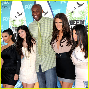 Kardashian Family Releases Joint Statement on Lamar Odom | Kendall