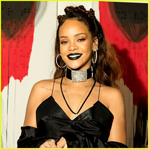 Rihanna Reveals Plans for Her First-Ever NYFW Show