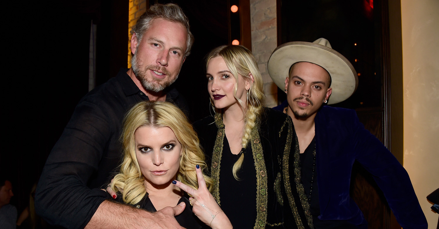 Jessica & Ashlee Simpson Have a Double Date with Their Men! | Aisha