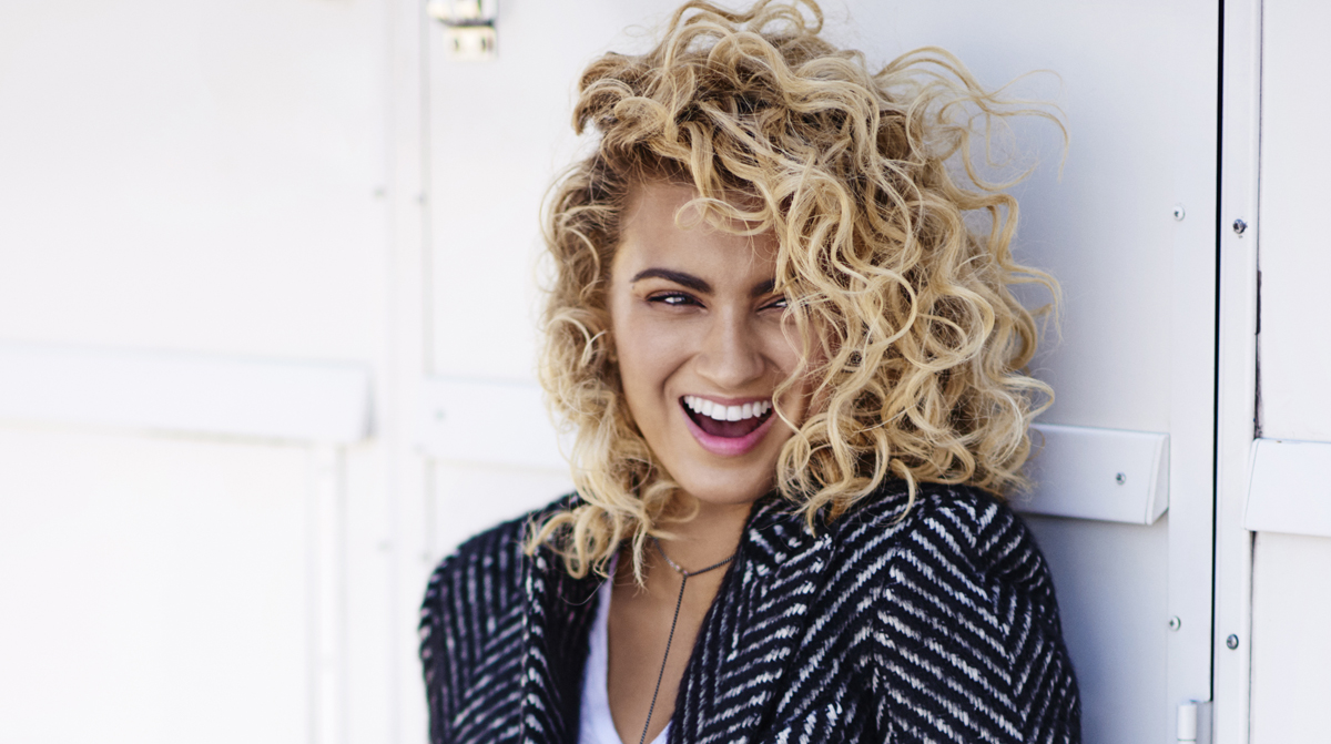 Tori Kelly Reacts to Simon Cowell Calling Her Voice ‘Almost Annoying