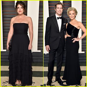 Megyn Kelly & Monica Lewinsky Match in Black at Vanity Fair Oscar Party