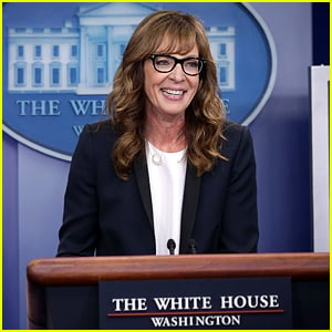 Allison Janney Reprises 'West Wing' Role in White House Press Room (Video)