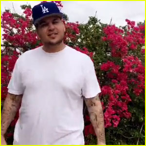 Rob Kardashian Reveals Current Weight in Snapchat Videos