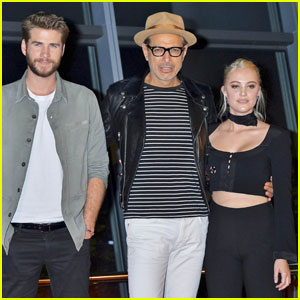 Liam Hemsworth Has a 'Friends With Benefits' Relationship