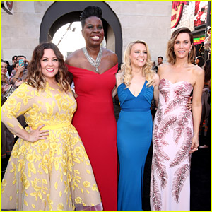'Ghostbusters' Cast Stuns on Hollywood Premiere's Green Slime Carpet