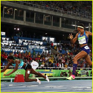 Allyson Felix Takes Silver in Women's 400m After Shaunae Miller Dives Across Finish Line