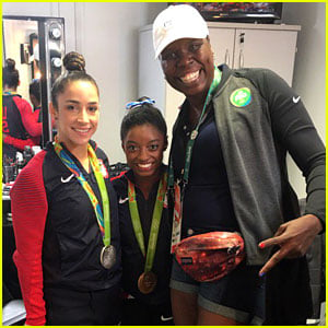 Leslie Jones Meets Olympians Simone Biles & Aly Raisman in Rio (Video)