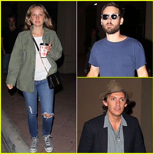 Tobey Maguire Checks Out Radiohead with His Wife & BFF