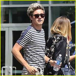 Niall Horan Heads to Universal Offices Over the Weekend