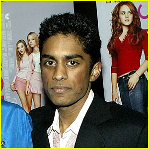 Mean Girls' Kevin G Performs His Rap Shirtless 12 Years Later