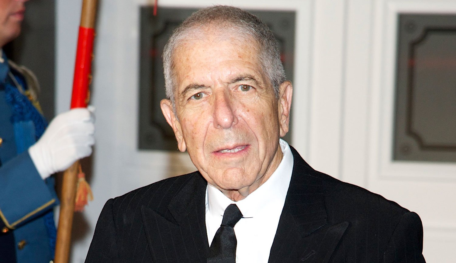 Leonard Cohen Dead – ‘Hallelujah’ Singer & Poet Dies at 82 | Leonard